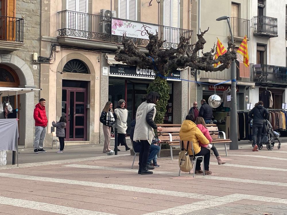 Les Mireies Projecte ENTRE NOSALTRES.